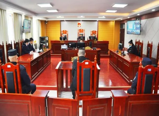 母亲再婚又离婚，继父的遗产能继承吗？