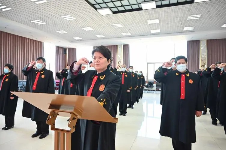 第七届中国民生发展论坛举办 王有银主任荣获“2019最美奋斗者”称号