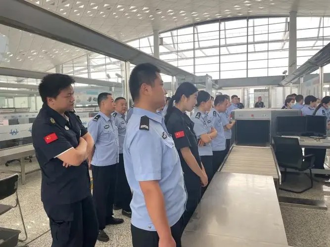 北京市司法局召开会议，传达学习司法部律师座谈会精神并研究部署贯彻落实措施