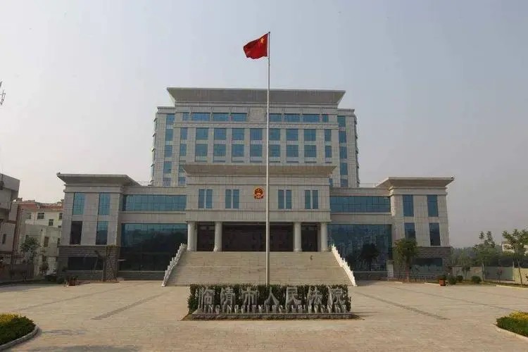 中国日报：盈科律师事务所不仅提供法律业务